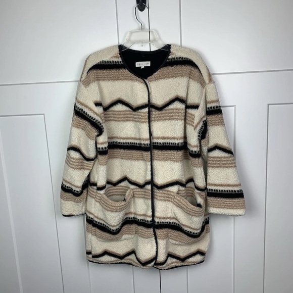 Lou & Grey Fleece Sherpa Jacket LARGE Ivory Black Aztec Boho Snap Ski lodge - Picture 4 of 10
